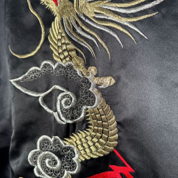 Japanese Kimono Short Sleeve Robe Mens Size 42 Black Japan Embroidered Dragon - Picture 11 of 11